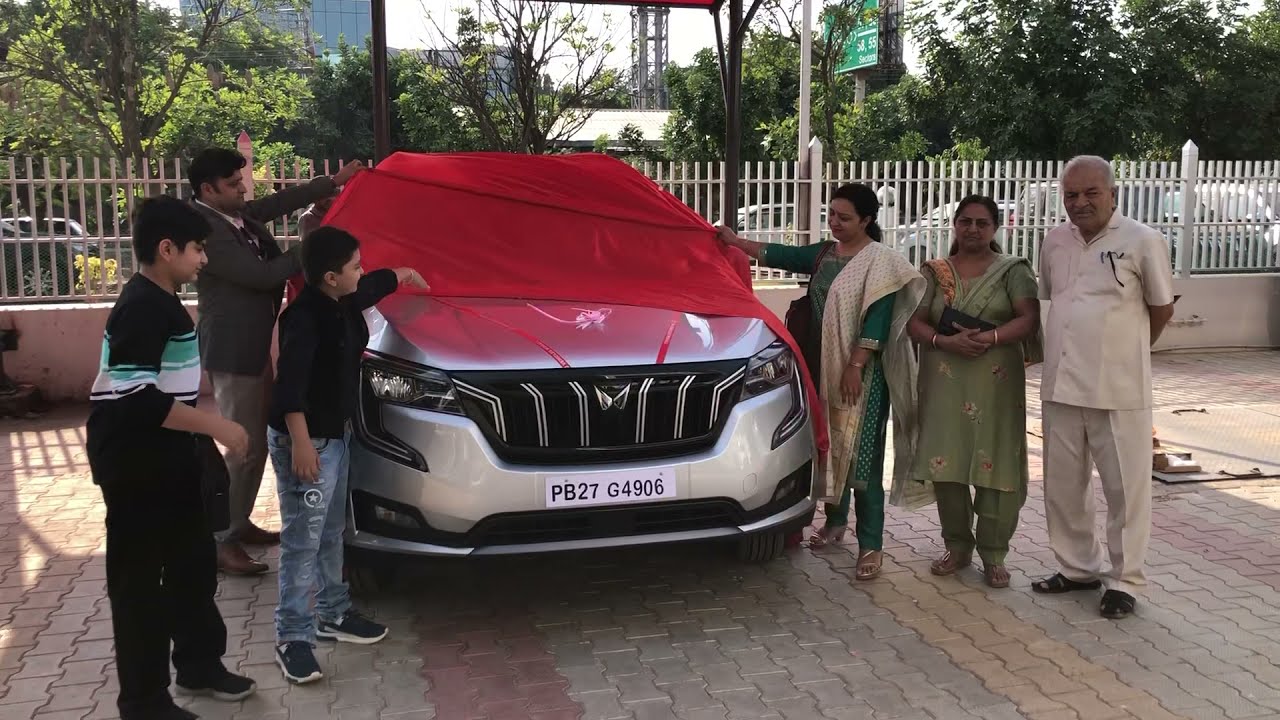 Taking Deliver of my XUV700 Petrol | Xuv 700 AX5 Delivery Silver Colour 7 Seater