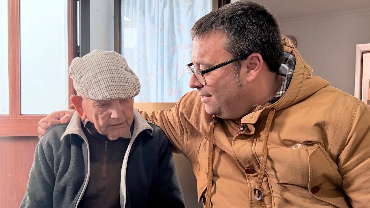 Especial sobre el regreso a su pueblo de los vecinos de Grazalema