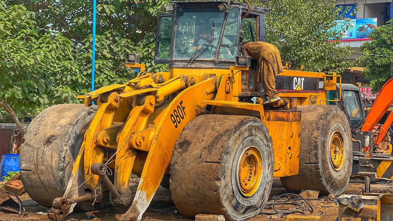 Caterpillar Wheel Loader Imported From Thailand | Incredible Repairing Procedure Of Huge CAT