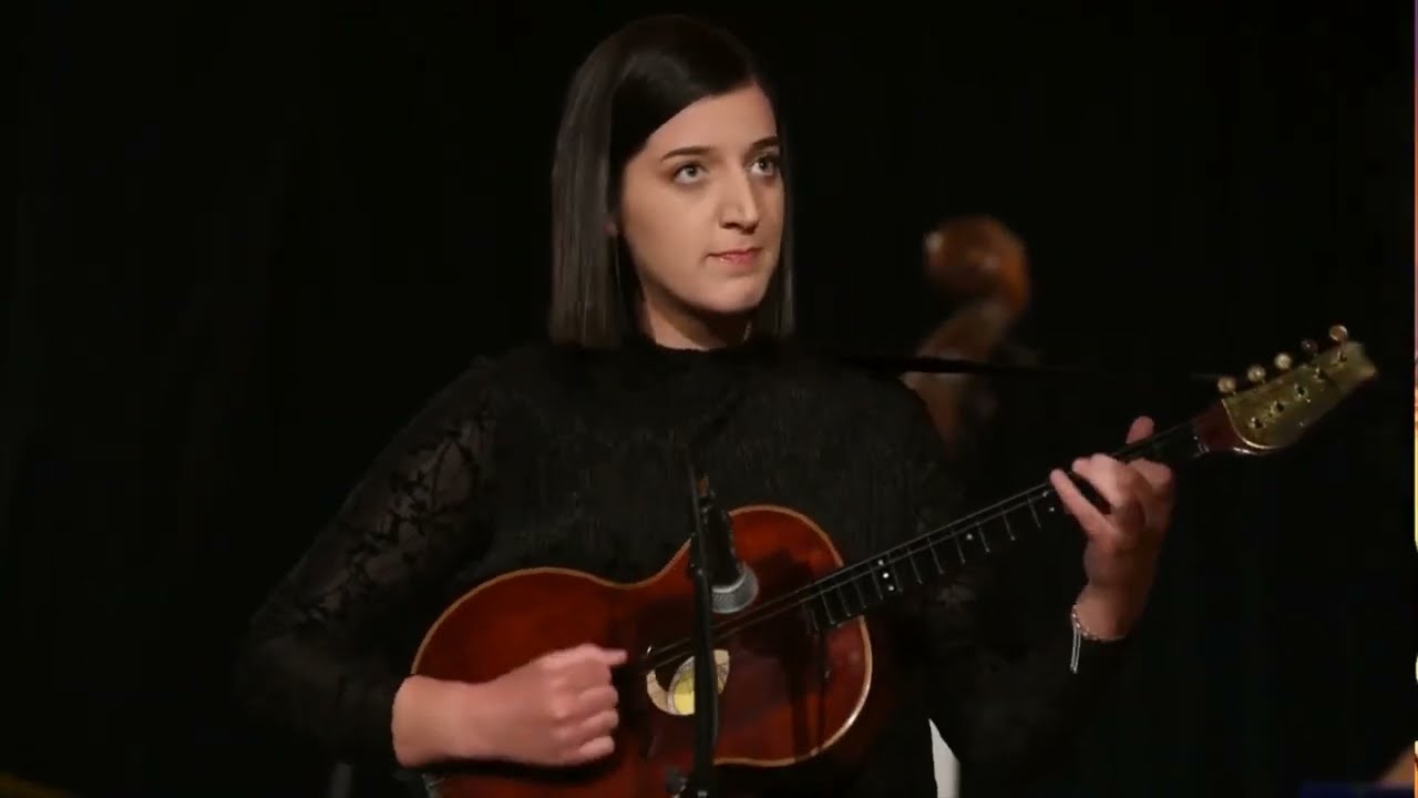 Country Medley (Dueling Banjos) - Nikolina Babić i Gradski tamburaški orkestar Banja Luka GTO BL