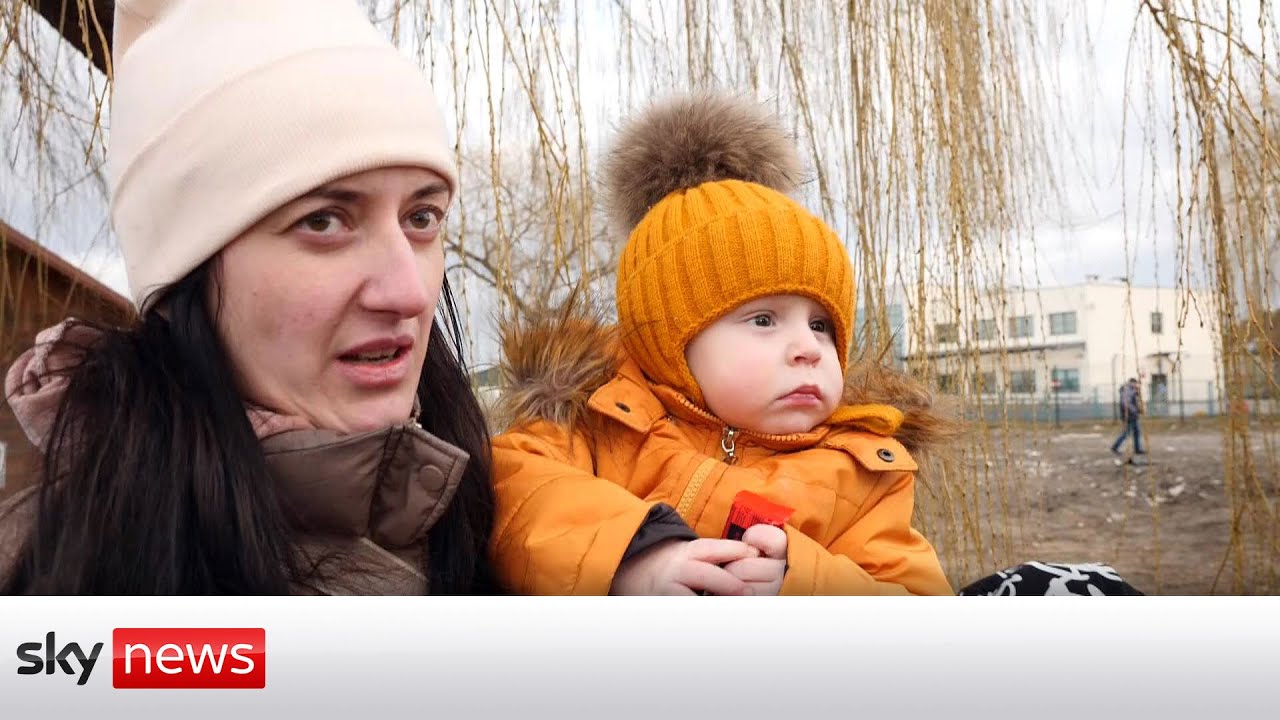 Ukraine Invasion: Refugees cross into neighbouring countries
