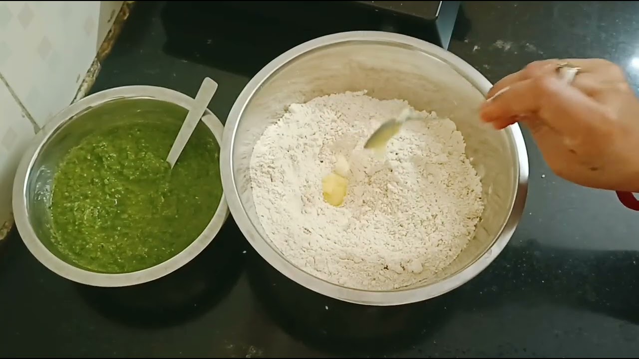 हरे मटर की पूरी | Green peas masala Puri | Matar aur palak ki masala Puri |JaiswalsRasoi 