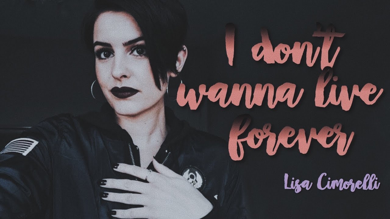 Lisa Cimorelli singing 