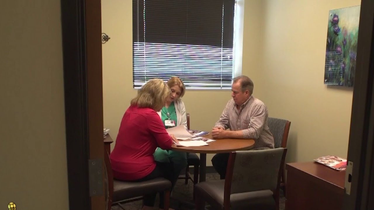 Nurse navigators help patients deal with medical issues step-by-step