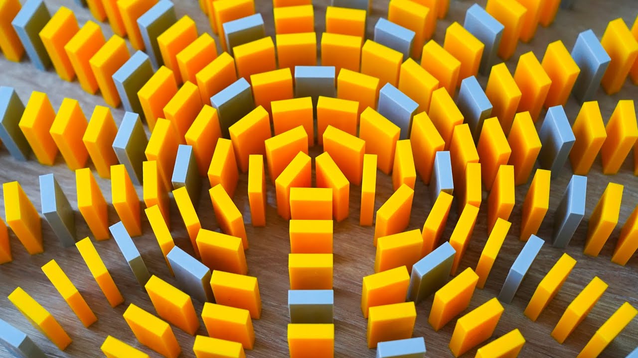 Incredible DISNEY Domino Falldowns!