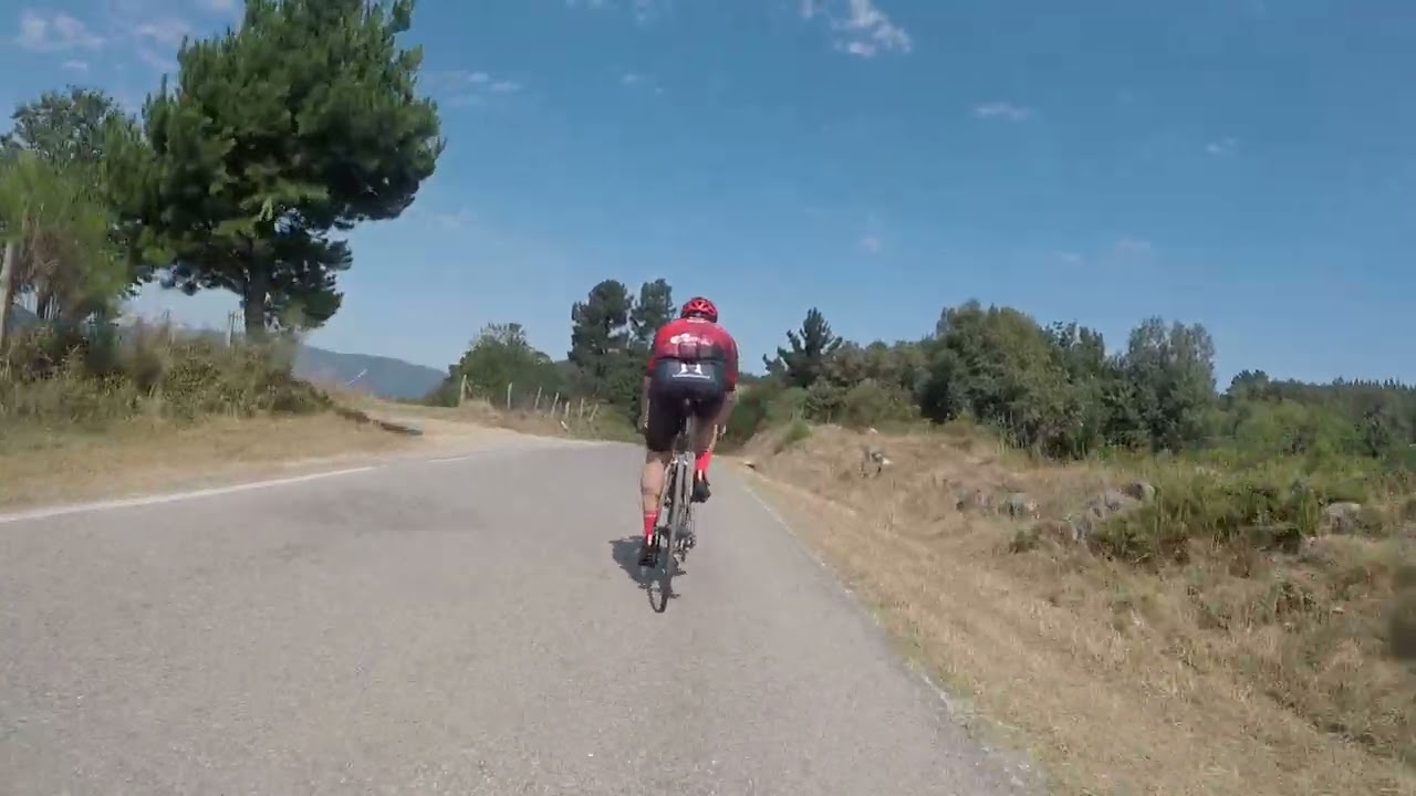 Bajada pintinidoira ancares cycling maratón