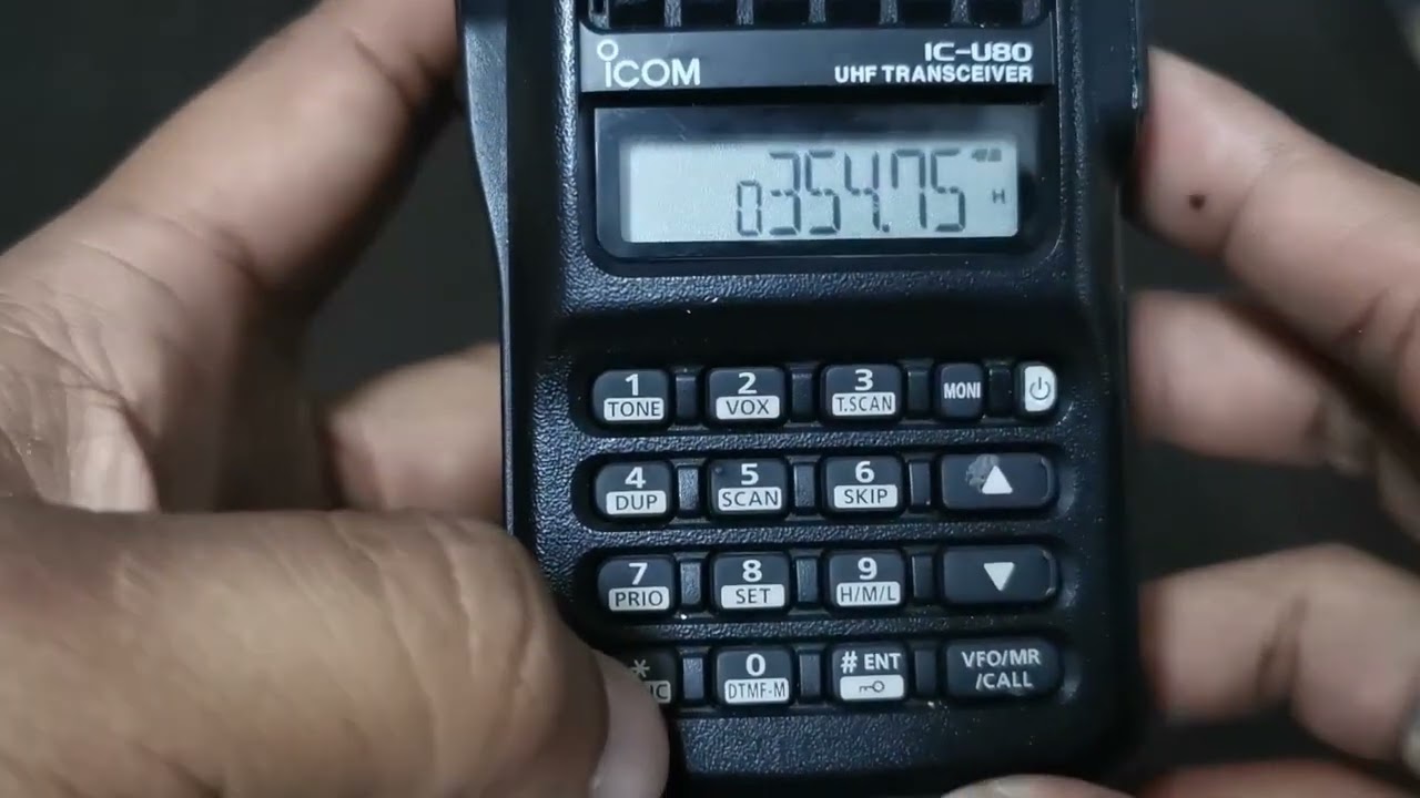 CARA SETTING HT ICOM IC U80 UHF TRANSCEIVER