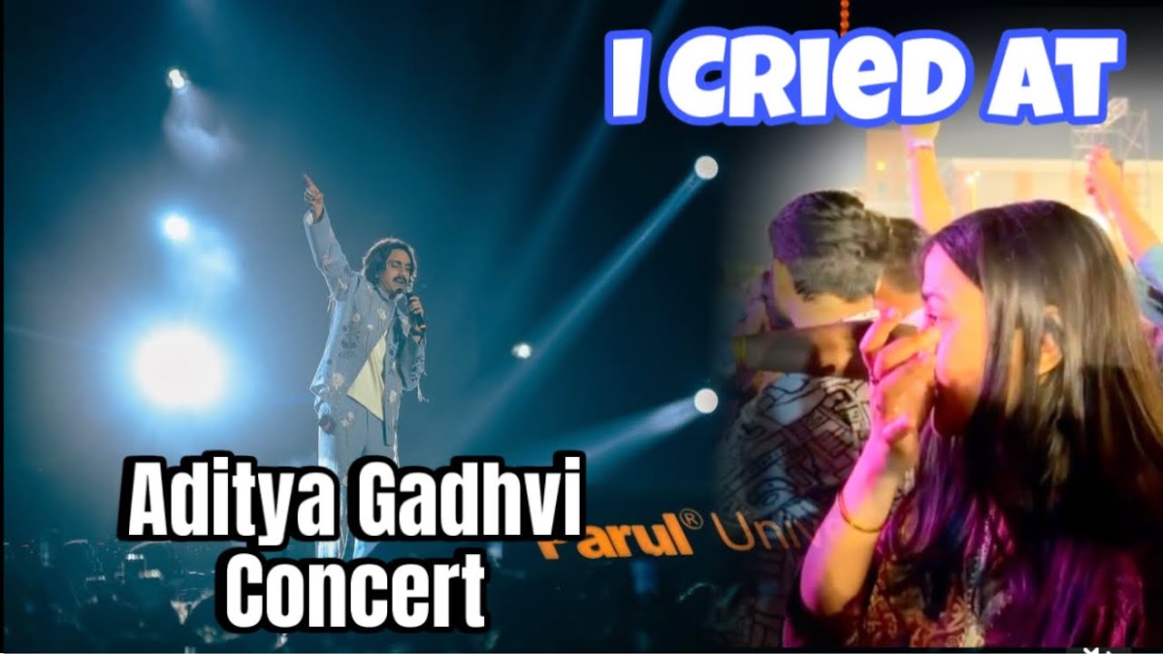 I Cried at @AdityaGadhvi  Concert 😭🎶 | Most Emotional Night at Parul University | College Fest Vlog
