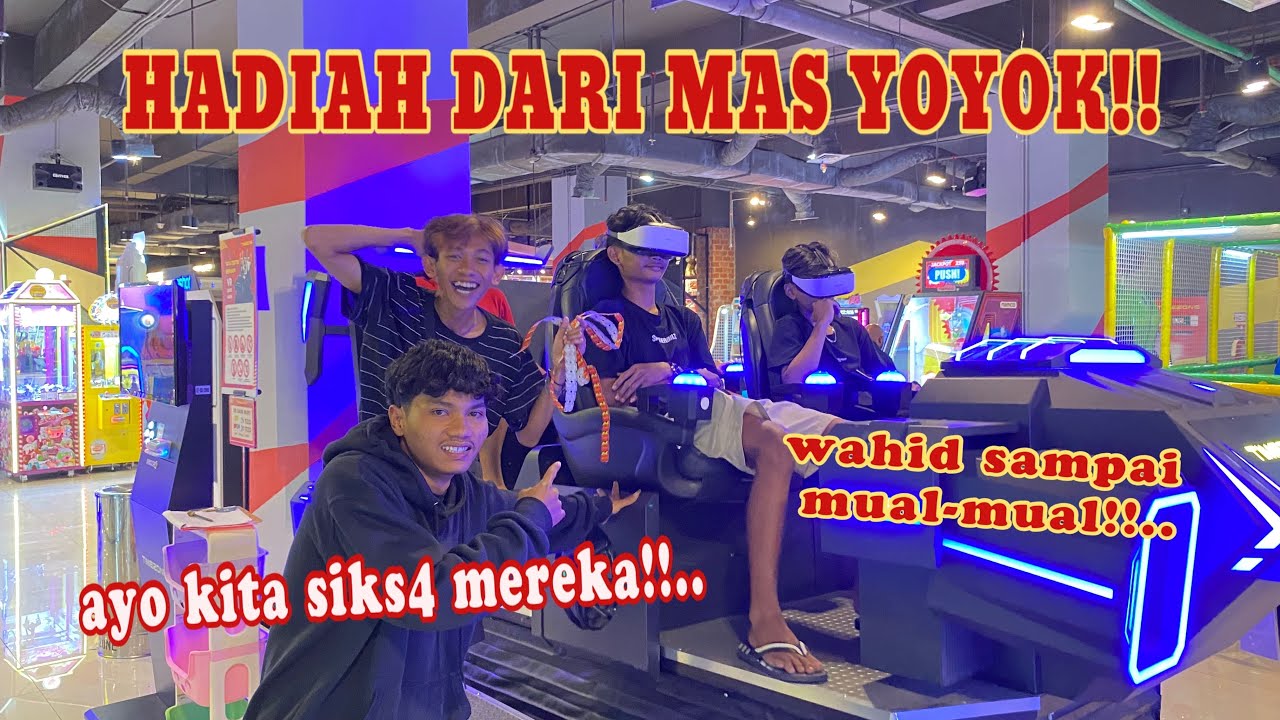 SEMUANYA BAHAGIA DIHARI ULTAHNYA MAS YOYOK !!
