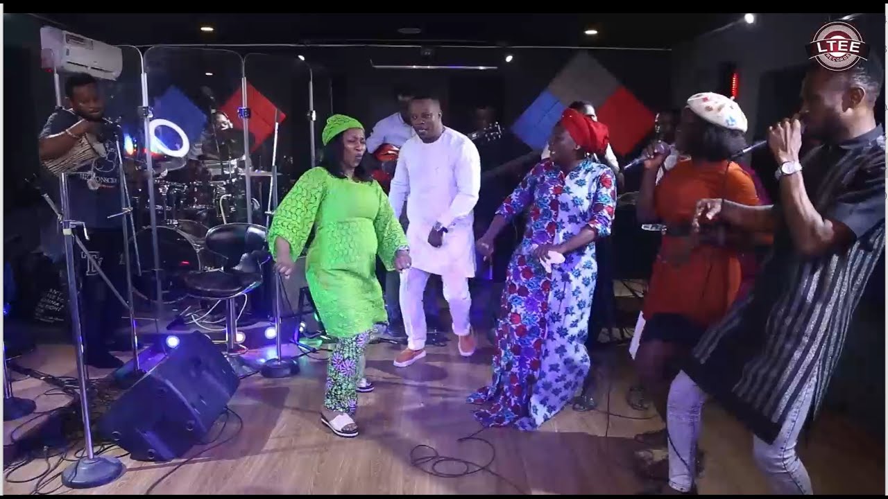 Lanre Teriba (Atorise) ft. Adeyinka Alaseyori  & Lanre Alewilese -  Debt of Praise Day 3