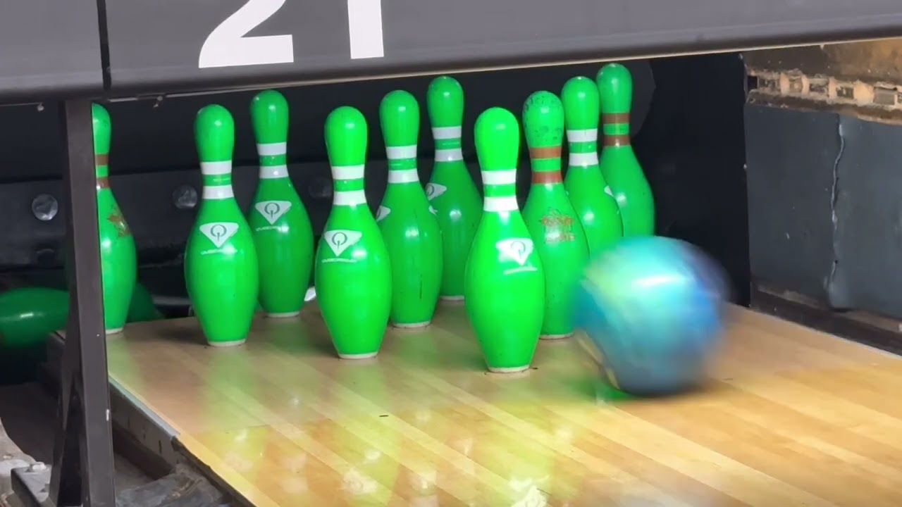 AMF 82-70 With Green Pins