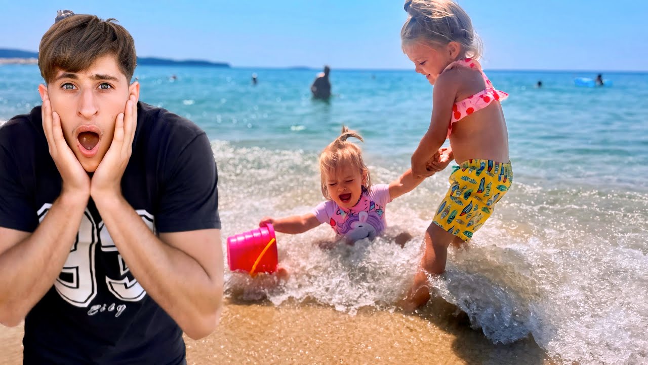 MELLANIA a ÎMPINS-O pe DOROTHEEA în MARE😱/ Au lăsat bebelușii SINGURI fără supraveghere 😧🚫