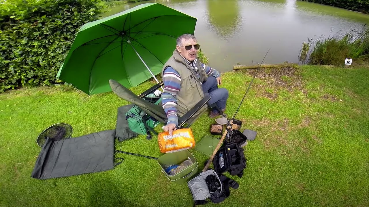 Fishing with Sliced Bread and Pellets - Great Session on the Float Rod!