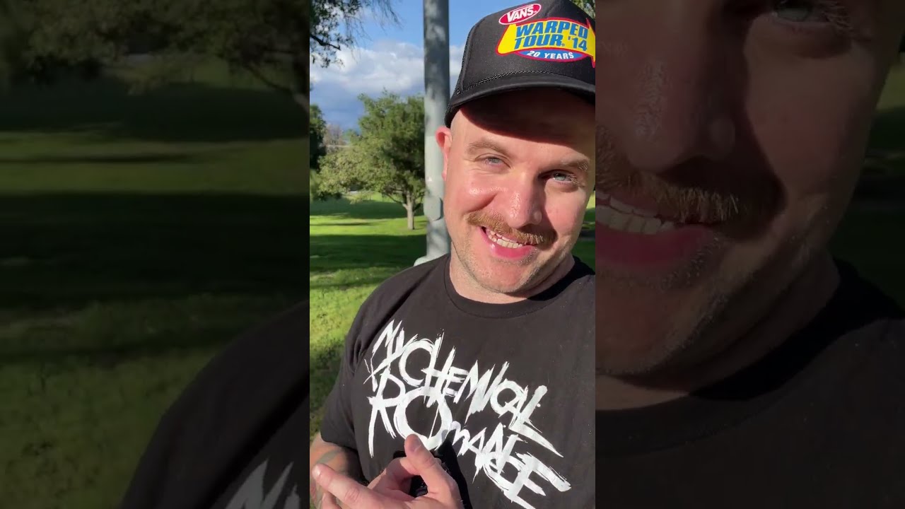GUY THAT IDENTIFIES AS "ELDER EMO"