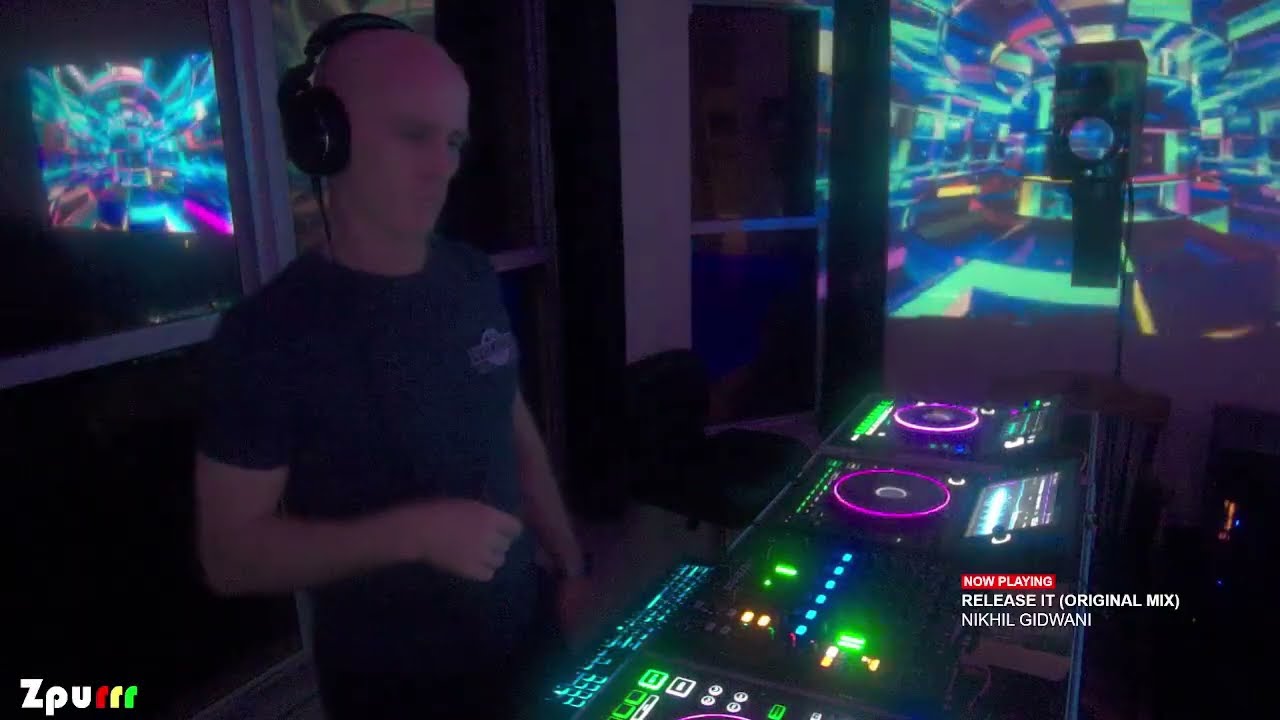 Aquarius vs Capricorn Silvis Birthday Train 3 hours progressive 2026 02 06 21 10 35