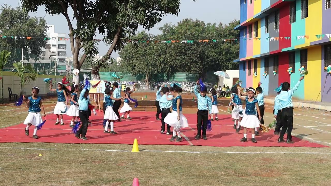 Waka Waka - drill dance
