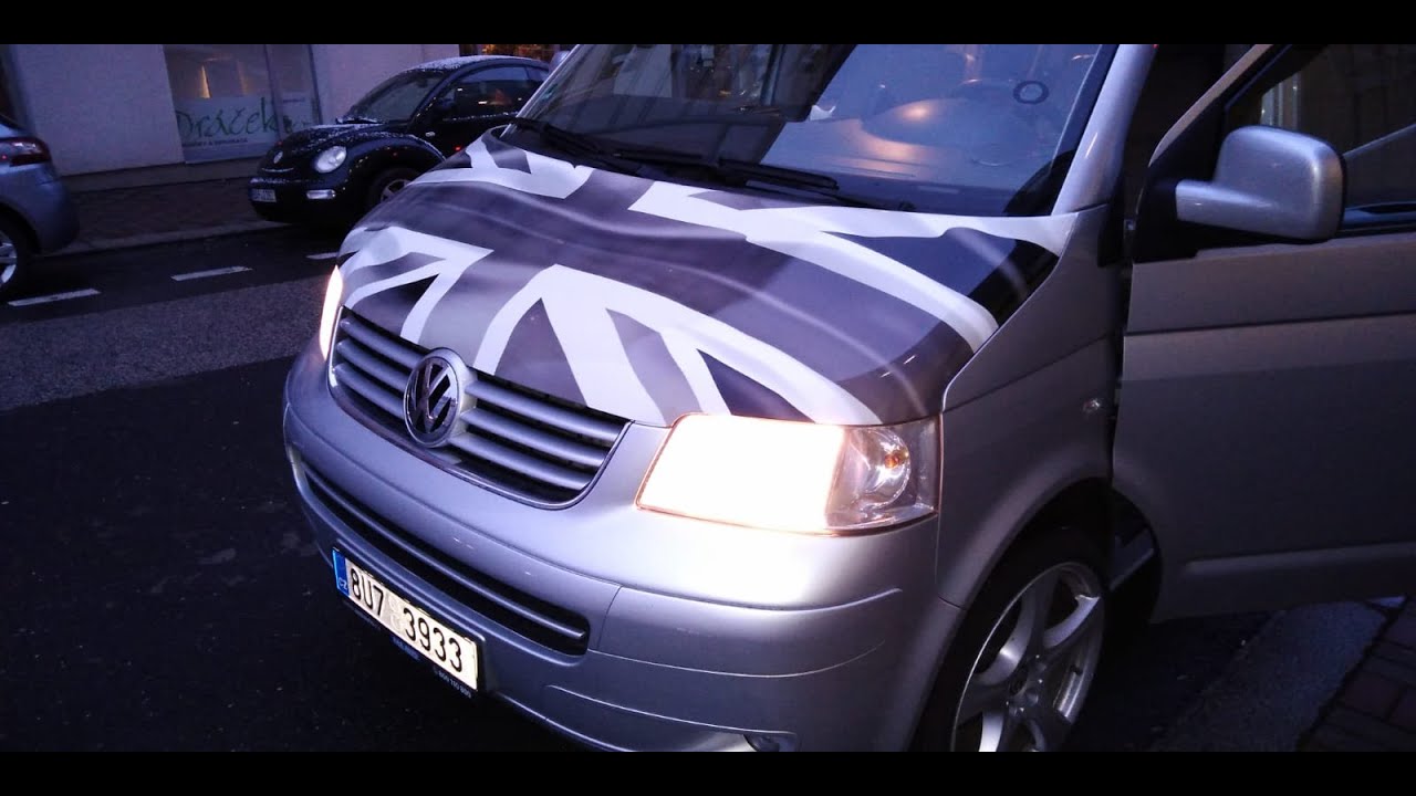 VW T5 Caravelle with Evo Motion Design 2.5 PRO SWB Kit and Captain Seat Rock and Roll Bed