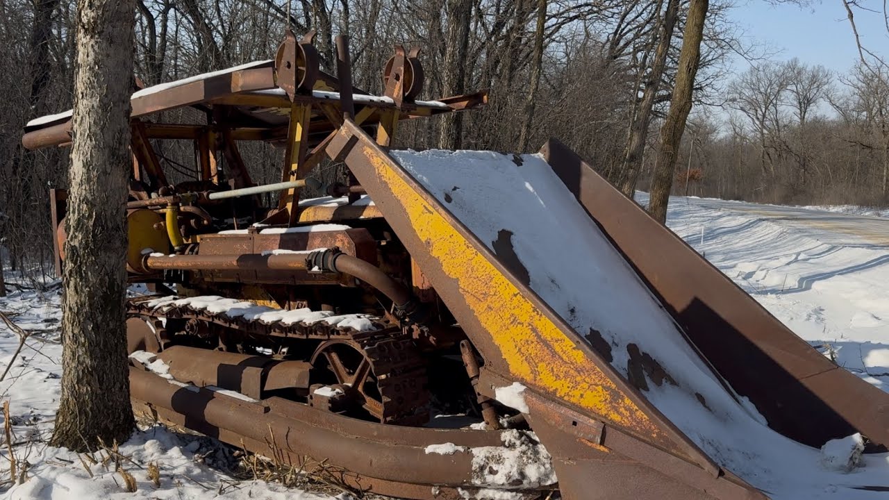 1948 Caterpillar D4 7U with rare APCOR overshoot loader!