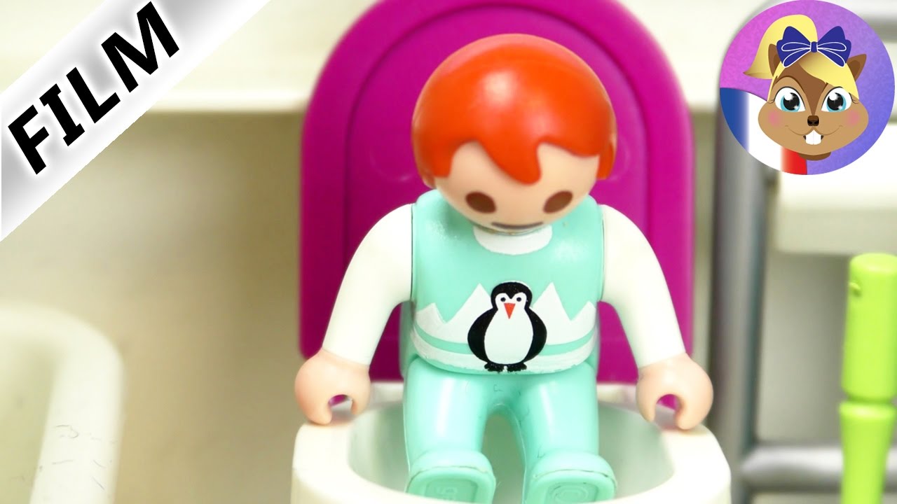 Film Playmobil en français - Emma bouche les toilettes! Petit mais violent! Famille Brie