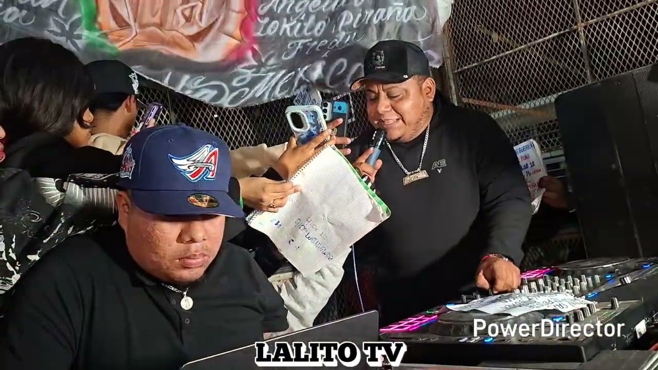 ((TEMA NUEVO DISCO ESTRENO SONIDO FANTOCHE EN A DEL RIO FERIA ANUAL LOS 3 REYES MAGOS 5 D ENERO))