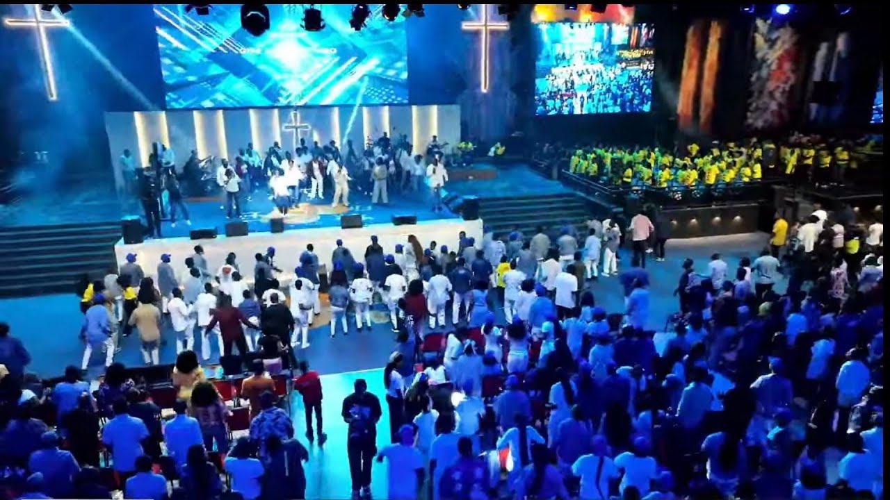 First Love Praise and Worship| By Bishop Dag Heward-Mills| November 17, 2024|