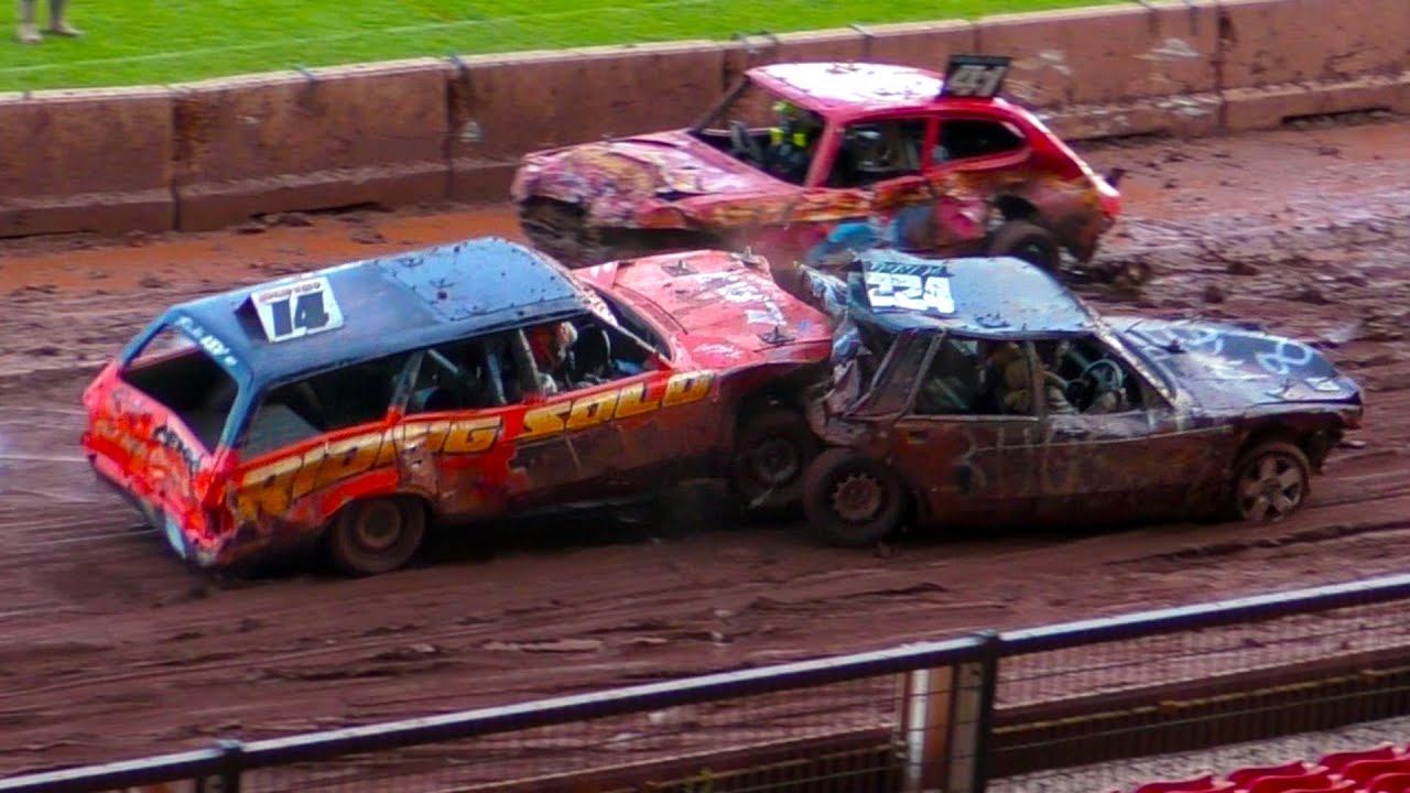 Invaders 55th Anniversary ~ Pre 80 Banger Racing @ Odsal Stadium