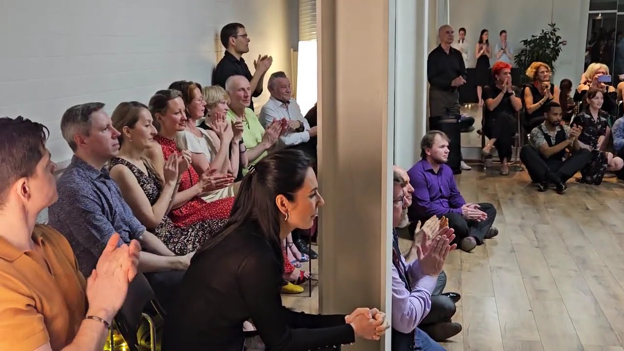 Argentine Tango Performance by European Champions Mundial BA finalists Carlos & Mirella Santos David