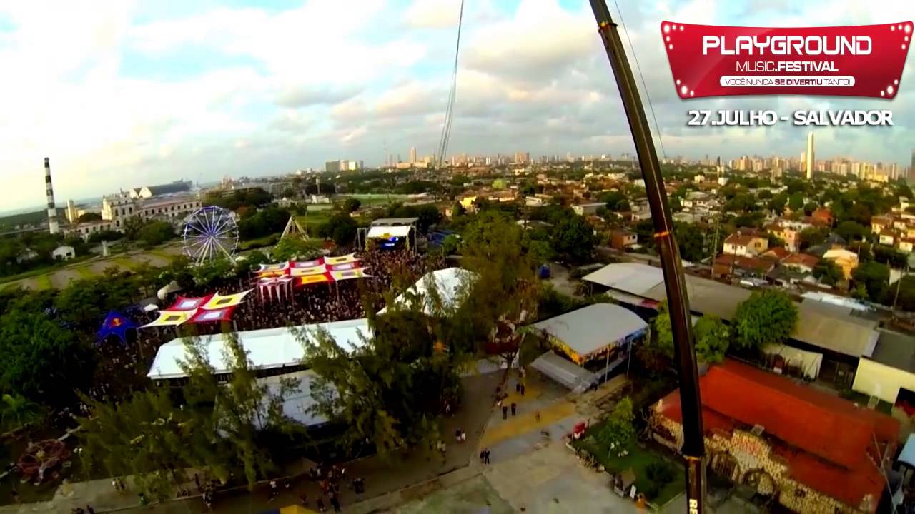 PLAYGROUND SALVADOR 2013