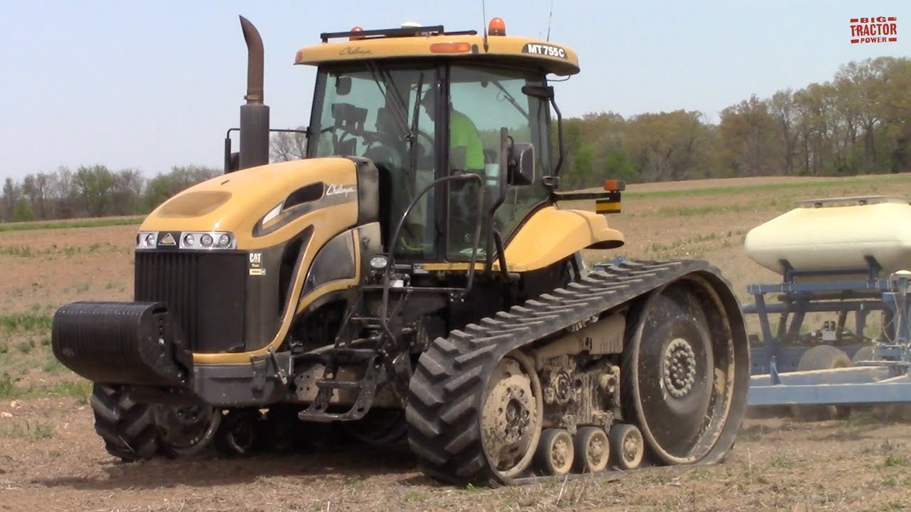 CHALLENGER MT755C Tractor Planting Corn
