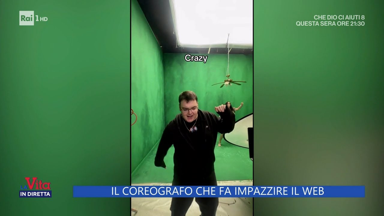 Carlos Diaz Gandia, il coreografo che fa impazzire il web - La Vita in diretta 27/02/2025