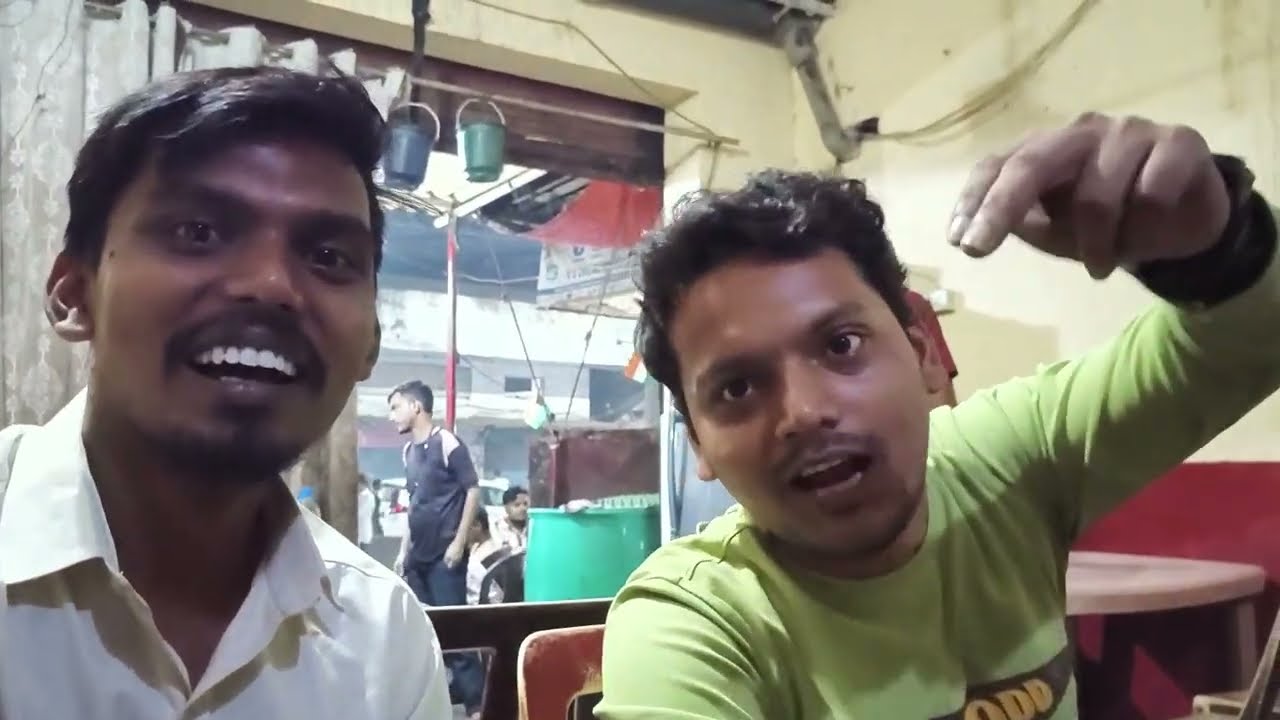देखियाए दोस्तों ham log ja rahe the ghumne ke liye jo ki दुकाँ Mein rice खाने ke liye #minivlog 