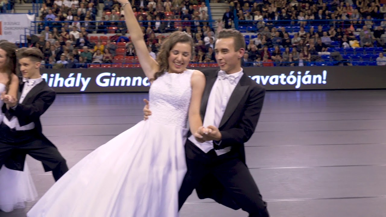 Keringő 12.E 2018/2019
