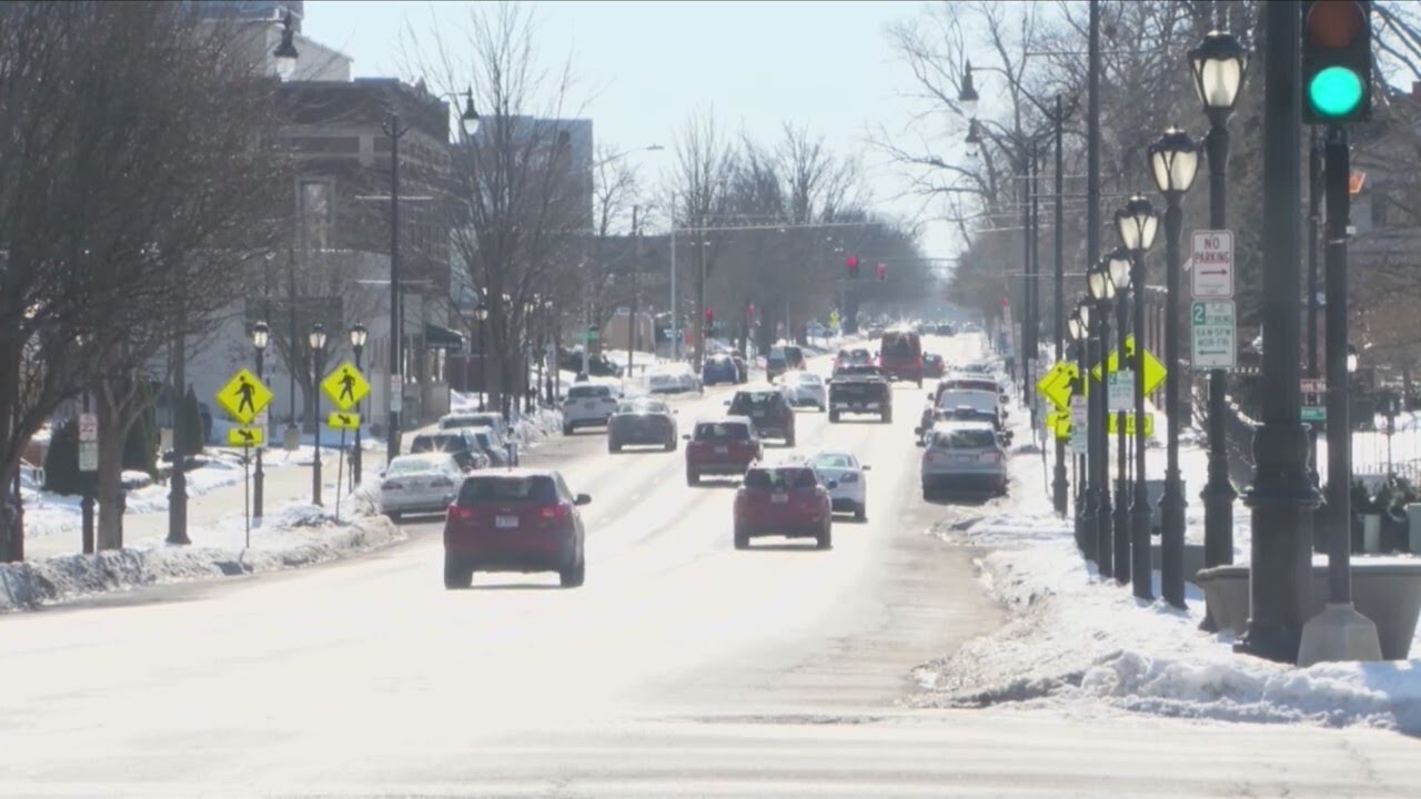 Illinois to increase ages for seniors' driving tests