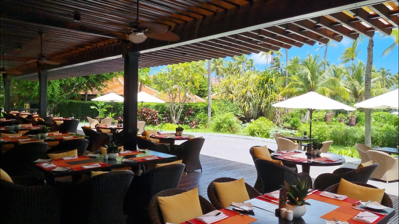 Anantara Mui Ne Resort, Resort 5* Có Hồ Bơi To, Cho Bơi Luôn Vào Ban Đêm Ở Phan Thiết Có Gì Vui?