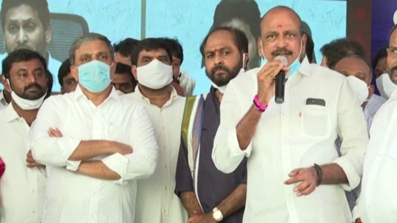 AP Govt Cheif Advisor Sajjala Ramakrishna Reddy, Leaders in CM YS Jagan Birthday Celebrations.