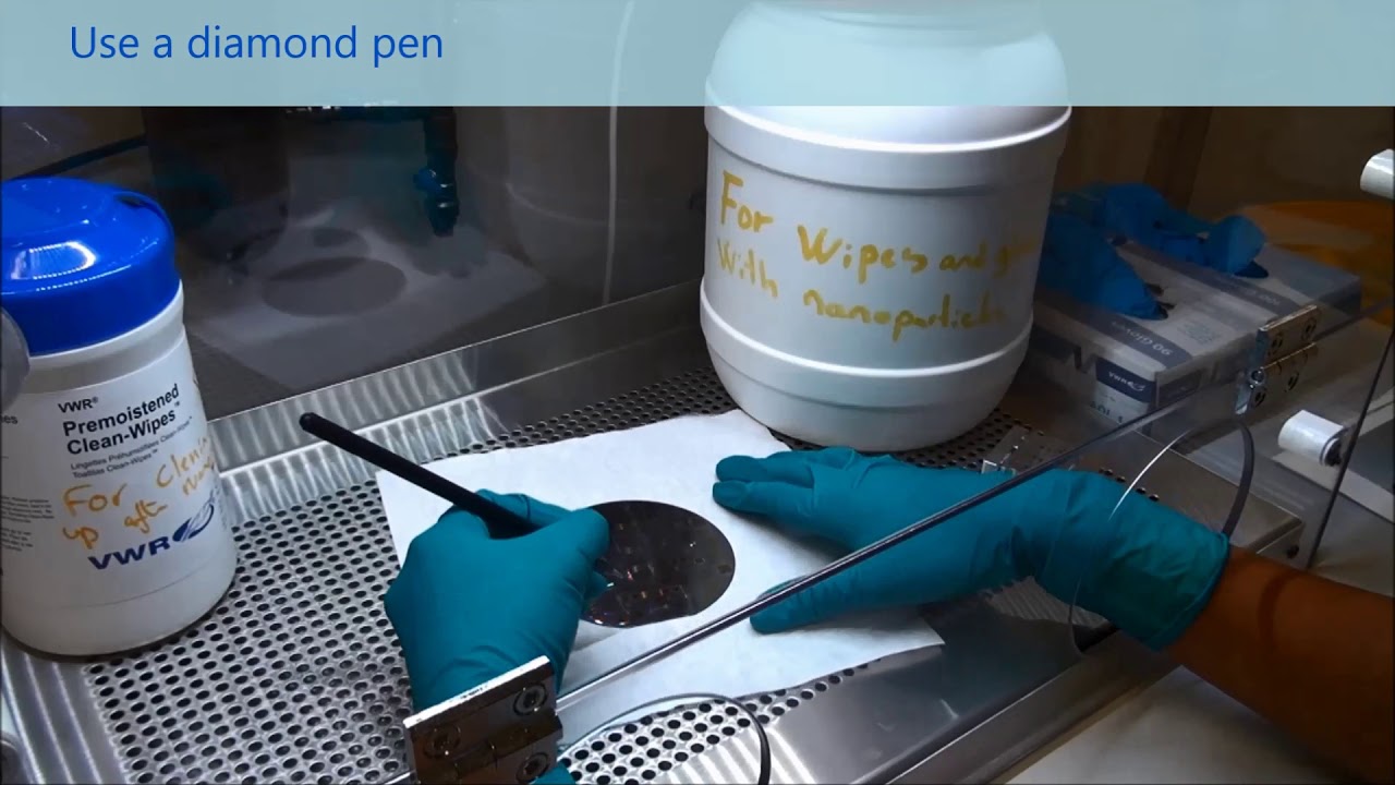 Sample preparation part 1 Cleaving the wafers / Udkløvning af skiver