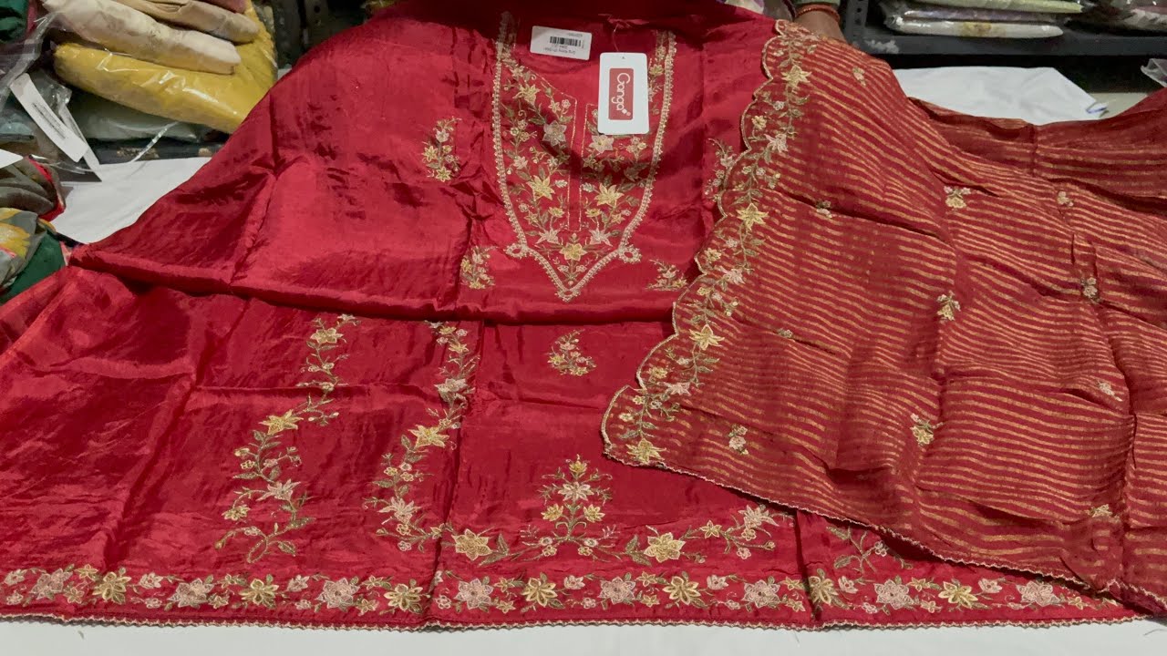 Ganga special !! 🎁 पार्टी वियर सूट होलसेल से भी कम रेट में 🥳@himanshuclothhouse #sale #new #trending