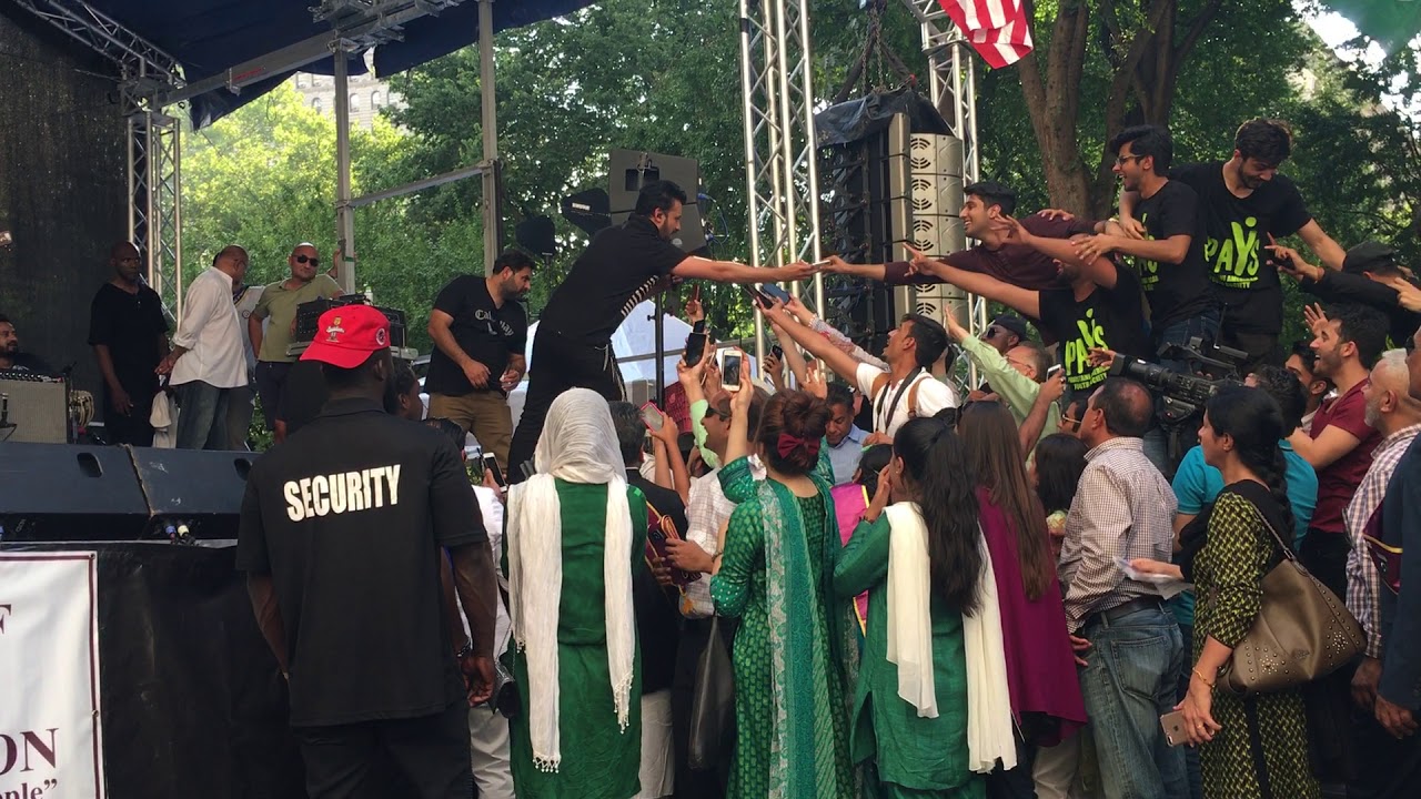 Atif Aslam NYC Pakistan Independence Day Parade August 5, 2018