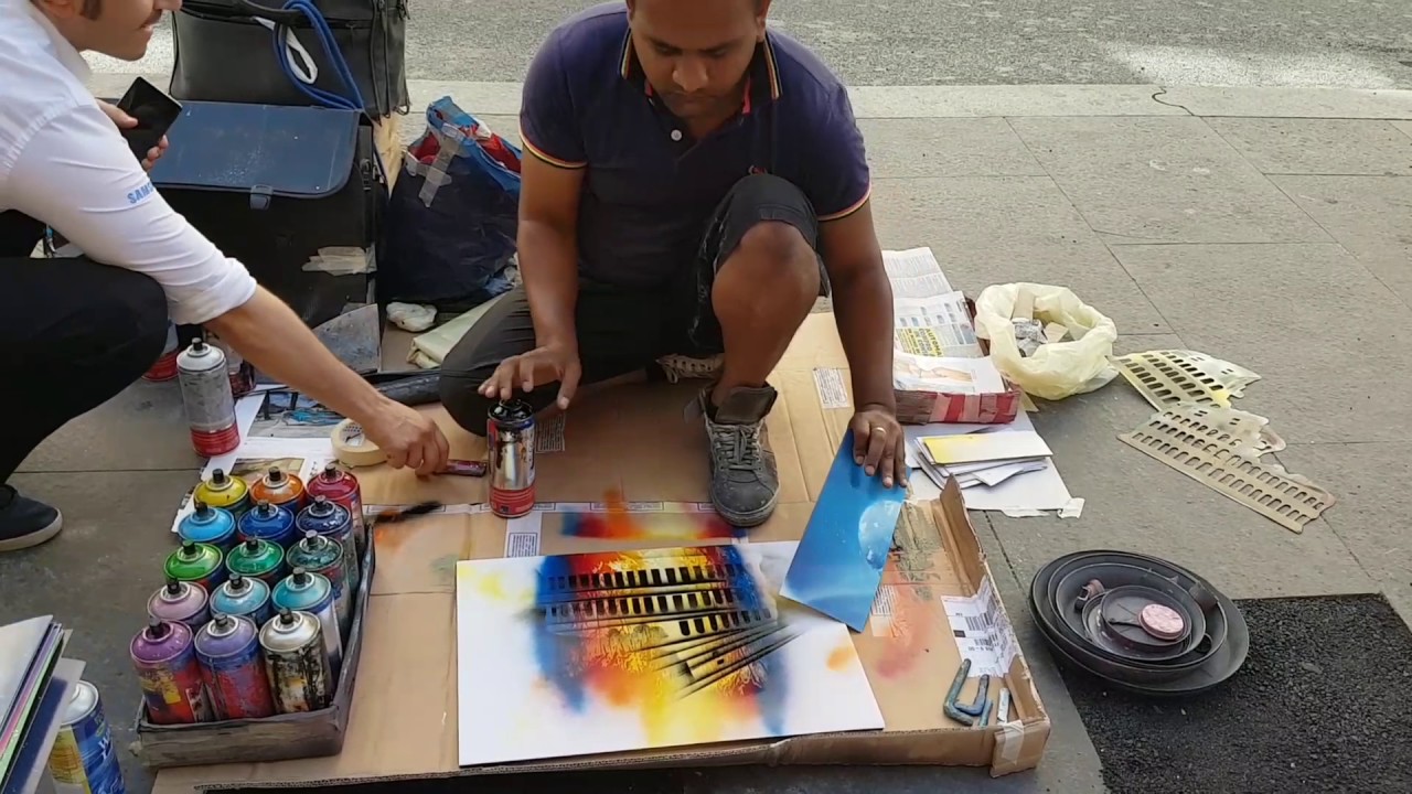 Spray paint art of the colloseum in Rome