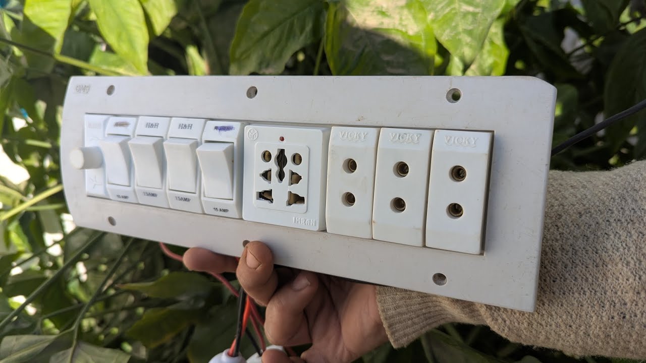 4 on off switch 3 piano socket 1 multi socket 1 fan dimmer 