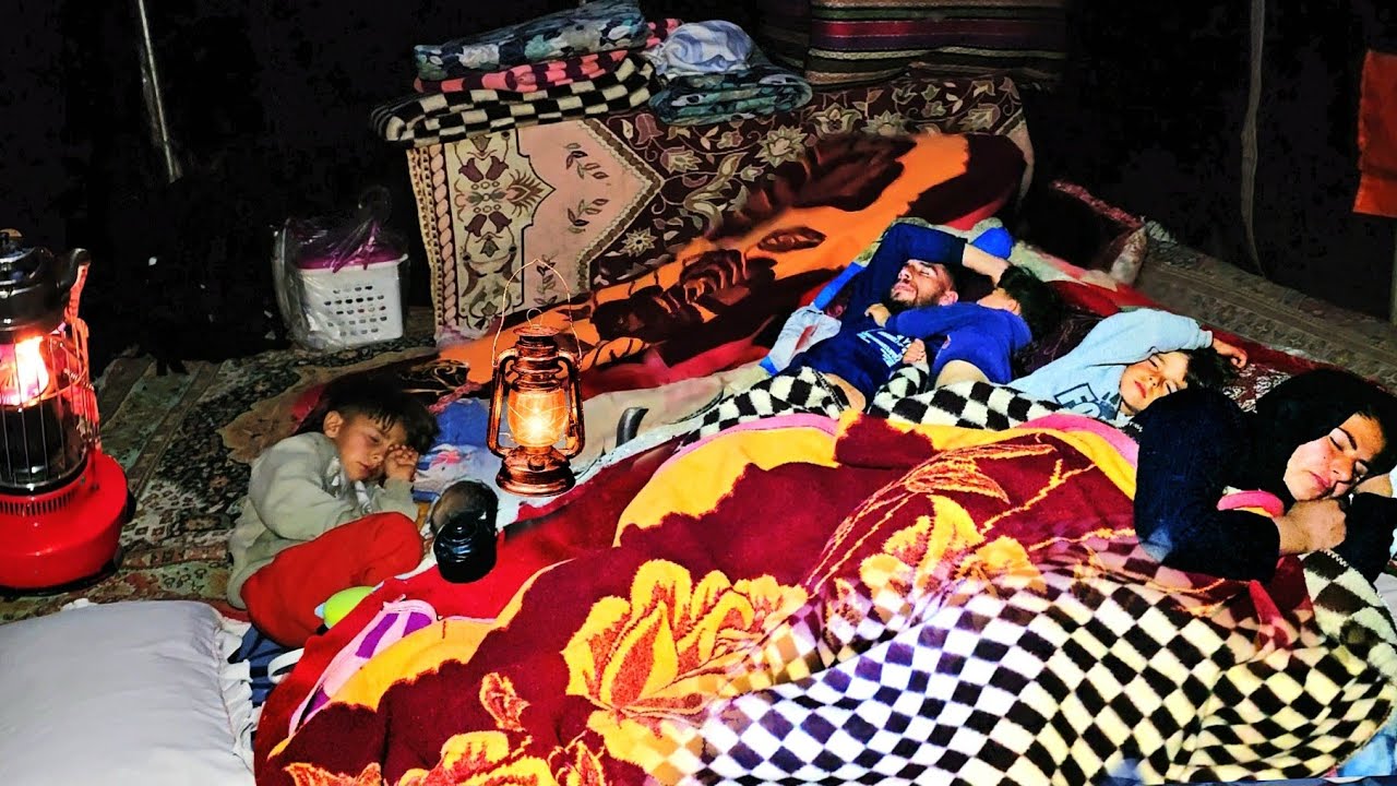 Nomadic Life: A Haunted Night in a Tent in the Zagros Mountains | Battle with the Cold 🏔🔥🌪