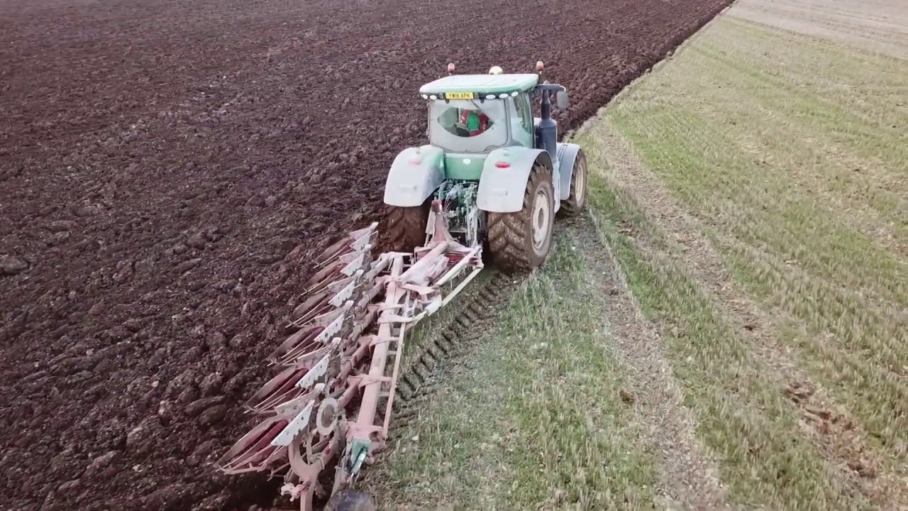 John Deere's Working Land & Hedge Cutting- North Yorkshire