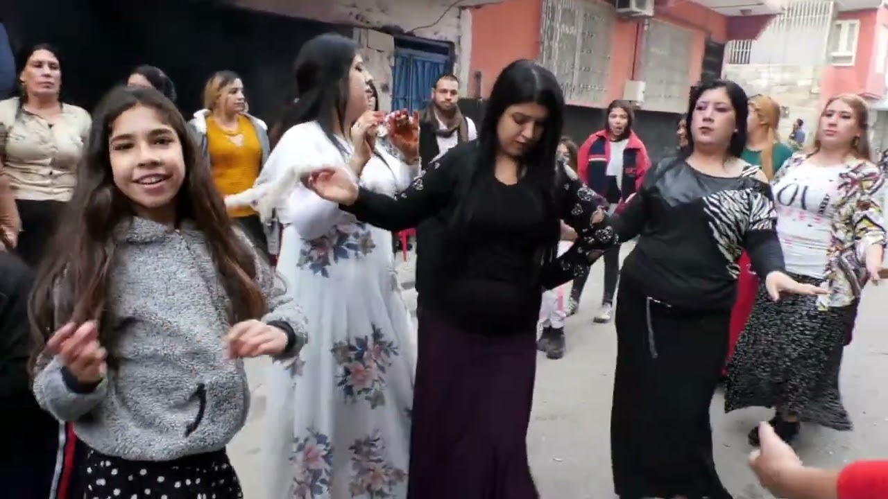 YEŞİLOVA BERİVAN İLE HAMZANIN DÜGÜNÜ 3