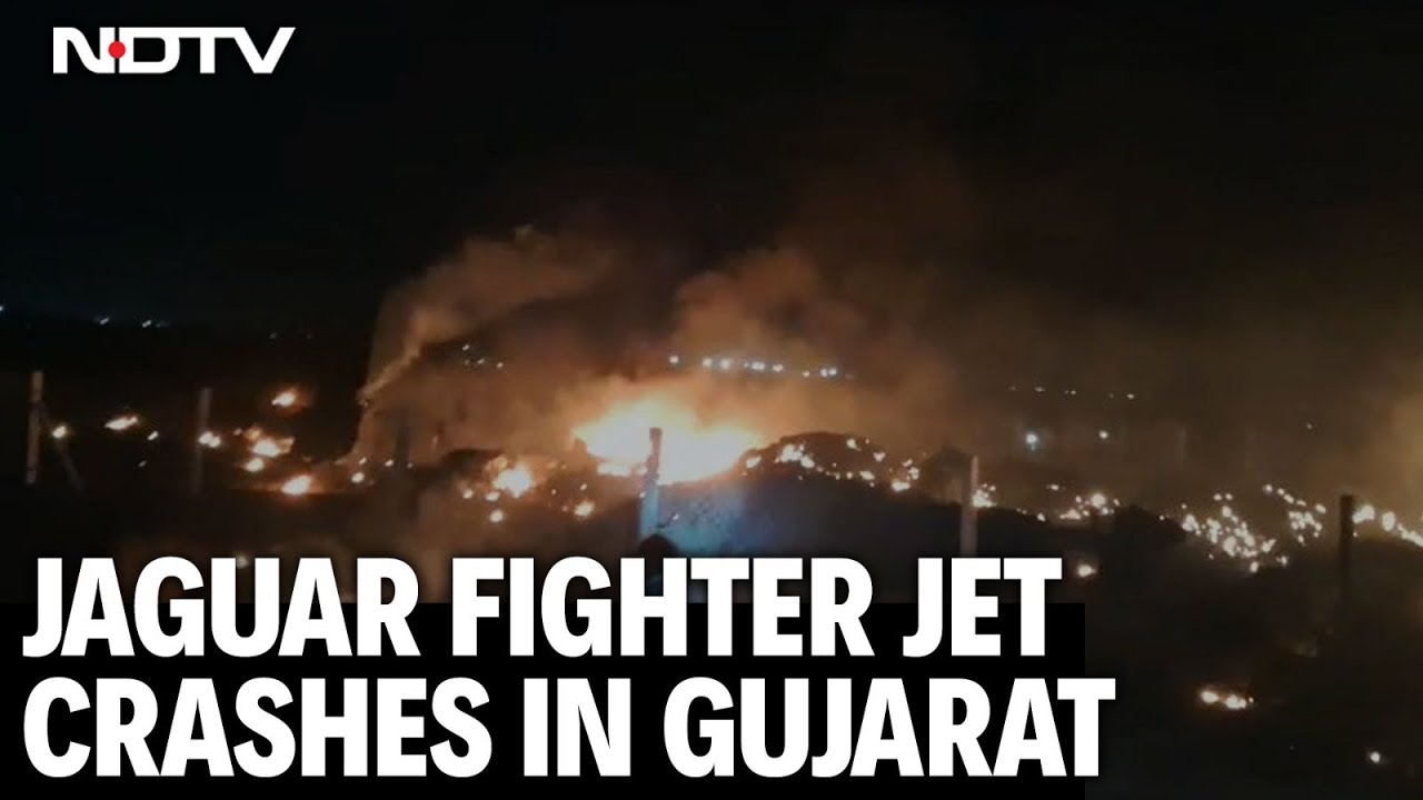 Jamnagar Plane Crash | Jaguar Fighter Jet Crashes In Gujarat, 1 Pilot Ejects, Search On For Another