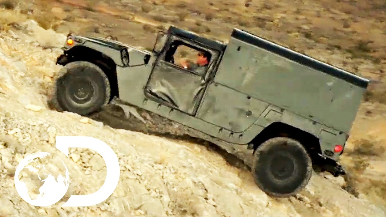 Mike Is On A Hunt For The Military Grade Off-Roader, The Humvee | Wheeler Dealers