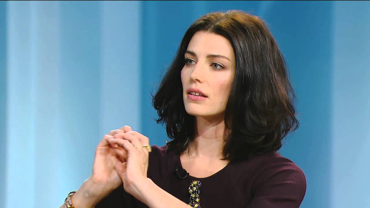 Jessica Paré On Mad Men Season 7: Violence And Despair Is Coming 