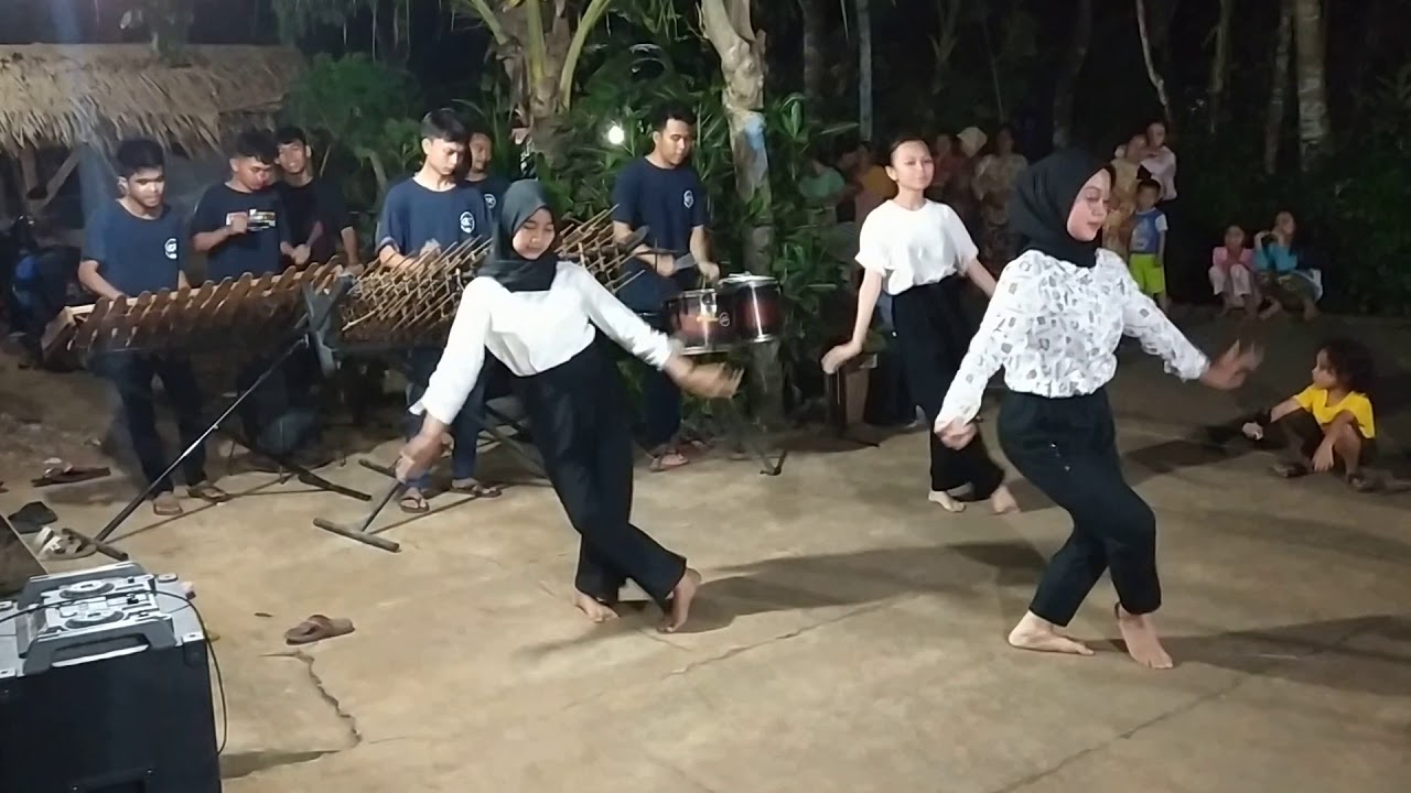 Angklung Taruna Mangun Laras - Gambang suling & Prau layar