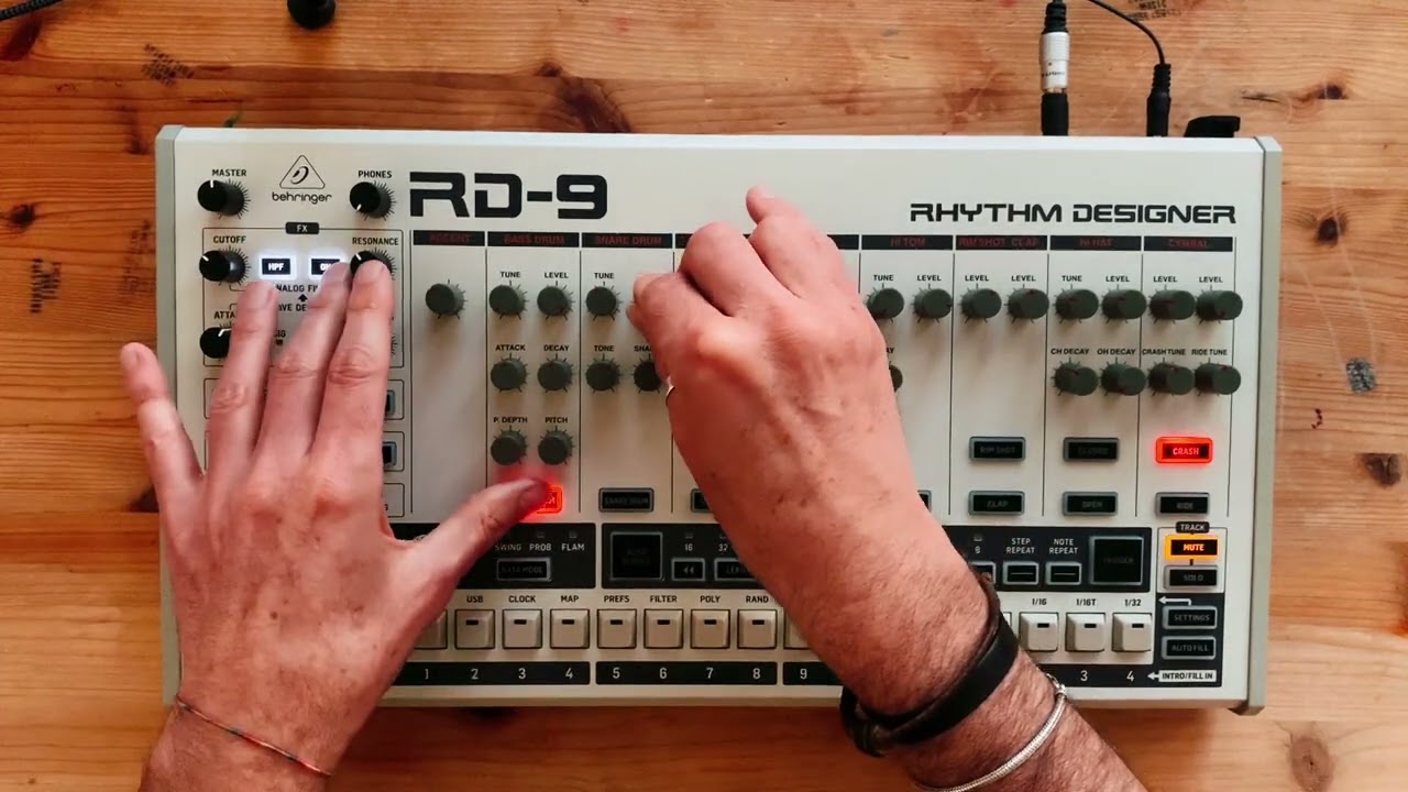 The 909 Is Not Dead: Behringer RD-9 Rhythm Designer - Live Jam 4
