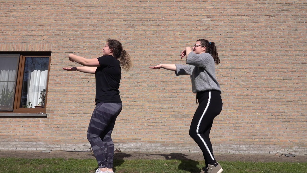 Dans de Macarena #PetitPliéDanstInHaarKot