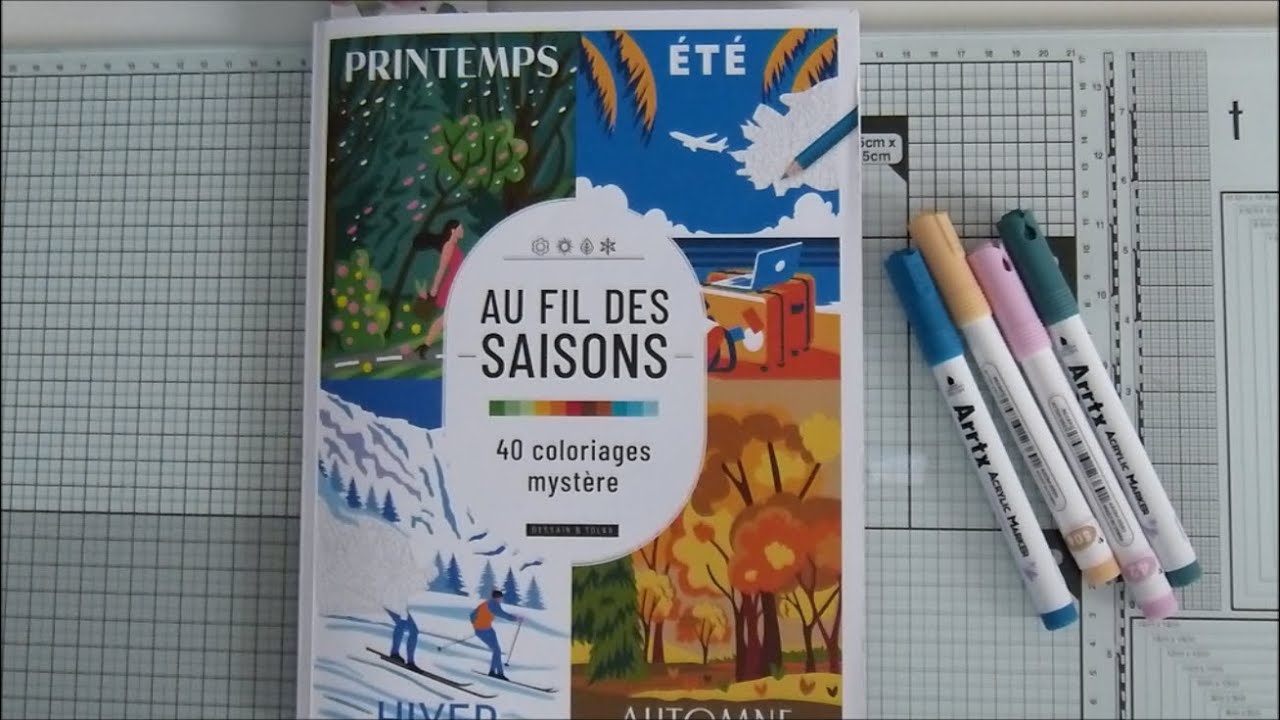 Coloriage aux feutres dans le très joli livre  